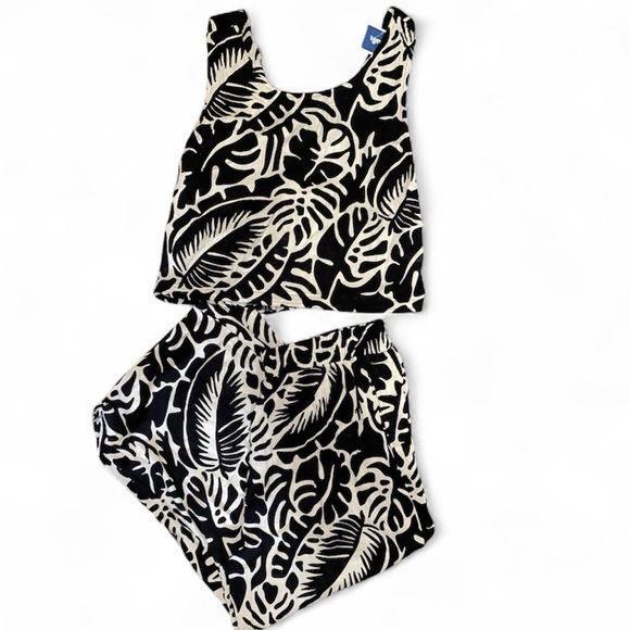 🆕 Rose & Olive Resort• 2 pc set - Picture 1 of 9